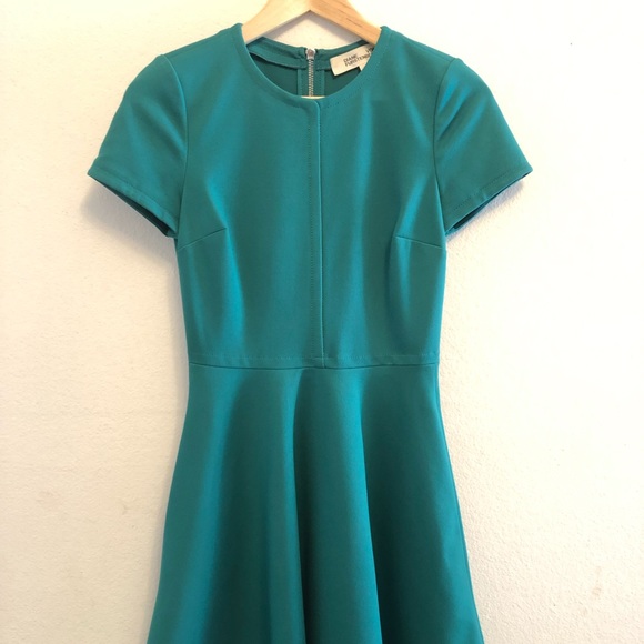 NWOT DVF fit and flare Ivana dress (with pockets) - Picture 4 of 8